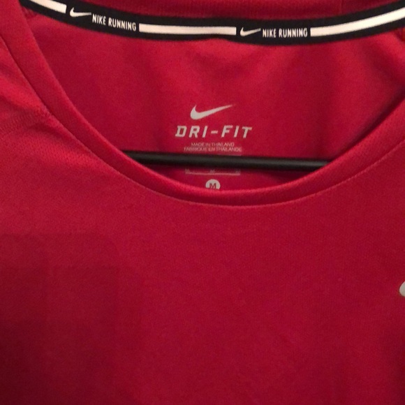 Nike Dri FIt - Picture 2 of 2